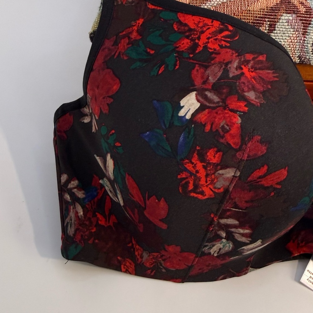 New Cacique Black Bra with Red‎ Floral Design Sz 40D - Picture 9 of 15